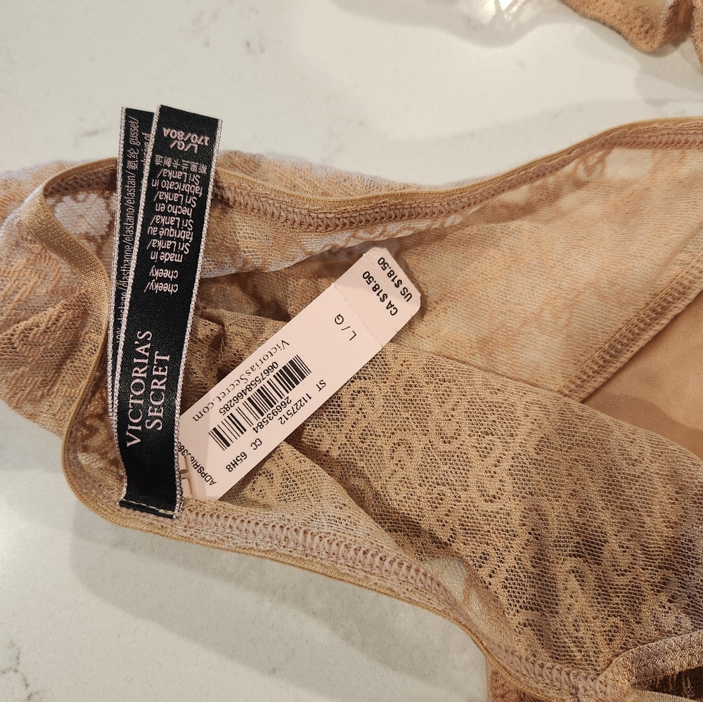 Victoria's secret 2 cheeky panties, cream, size Large - Picture 3 of 3